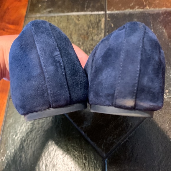 Kate spade navy suede flats, size 8.5 - Picture 4 of 7